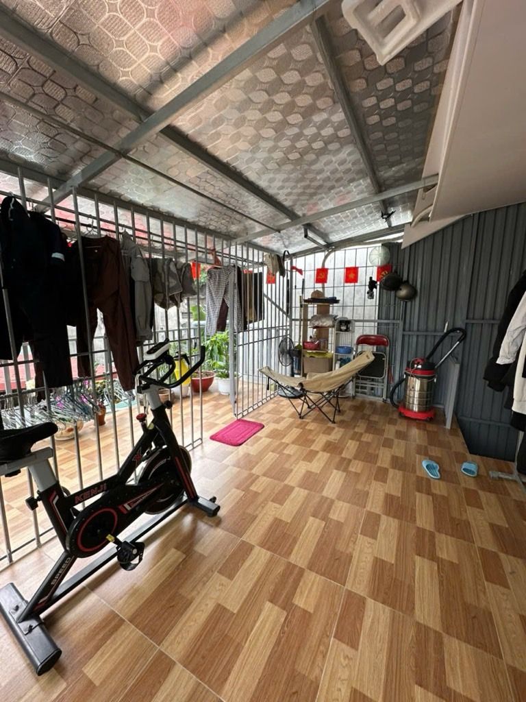 Bán nhà Tây Sơn - diện tích 100m2 3 tầng - Lô góc 2 ban công - giá 6,3 tỷ