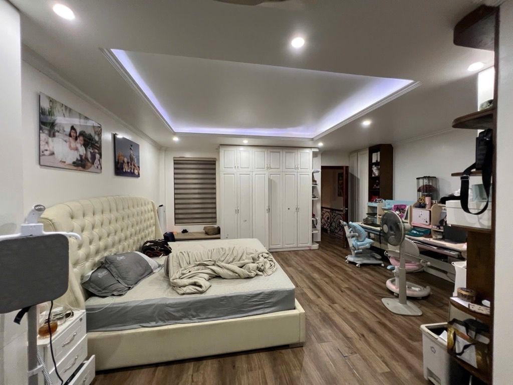 Bán nhà Trịnh Đình Cửu - diện tích 96m2 4 tầng - nhà đẹp hiếm có - giá 20 tỷ