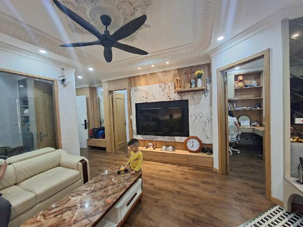 Bán nhà Trần Hòa - diện tích 69,9m2 10 tầng - Căn hộ đẹp, nội thất xịn - giá 6,3 tỷ