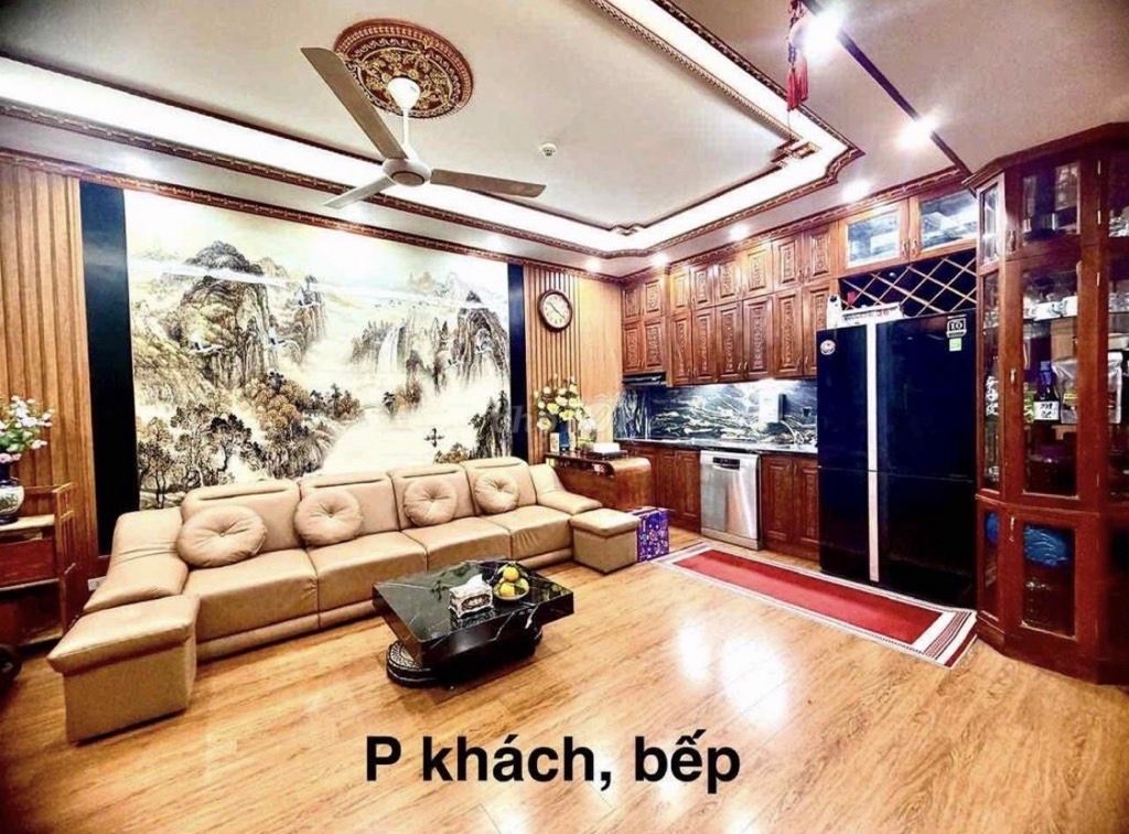 Bán nhà Hoàng Văn Thái - diện tích 78.4m2 1 tầng - Ô tô đỗ nội khu - giá 8,26 tỷ