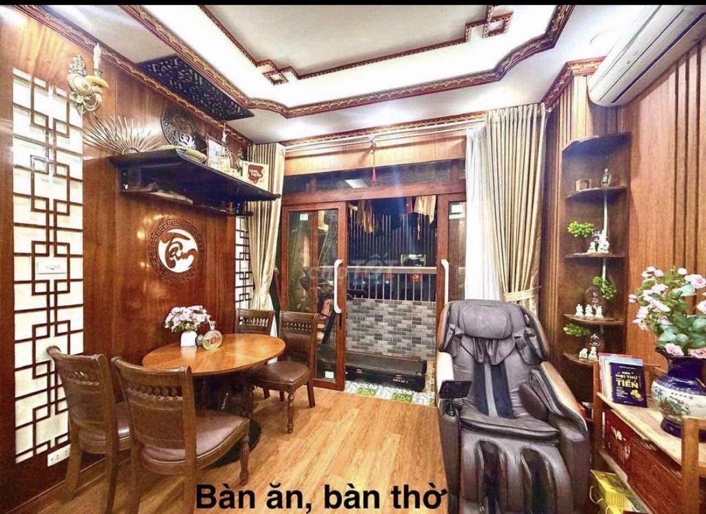 Bán nhà Hoàng Văn Thái - diện tích 78.4m2 1 tầng - Ô tô đỗ nội khu - giá 8,26 tỷ