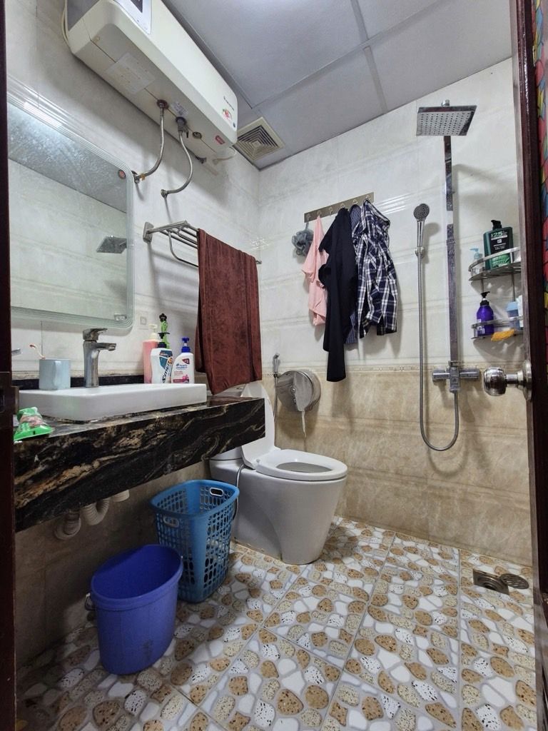 Bán nhà Hoàng Văn Thái - diện tích 78.4m2 1 tầng - Ô tô đỗ nội khu - giá 8,26 tỷ