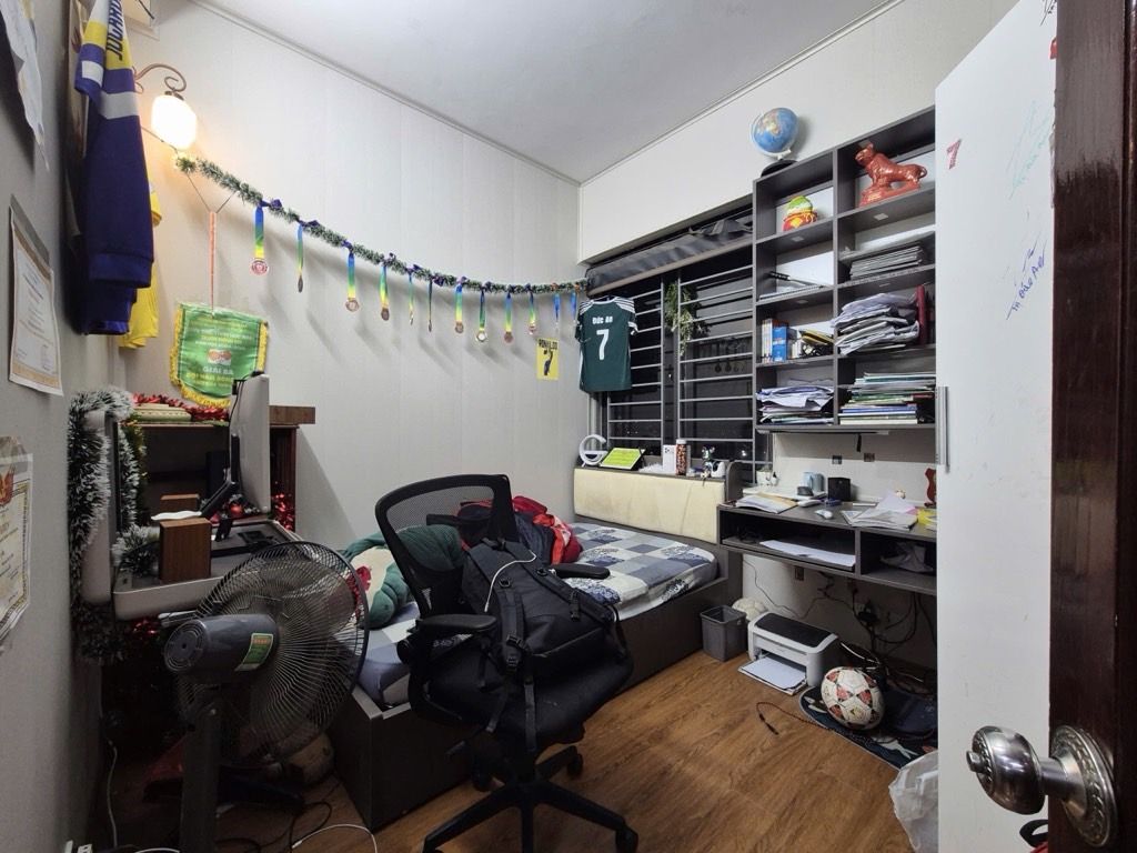 Bán nhà Hoàng Văn Thái - diện tích 78.4m2 1 tầng - Ô tô đỗ nội khu - giá 8,26 tỷ