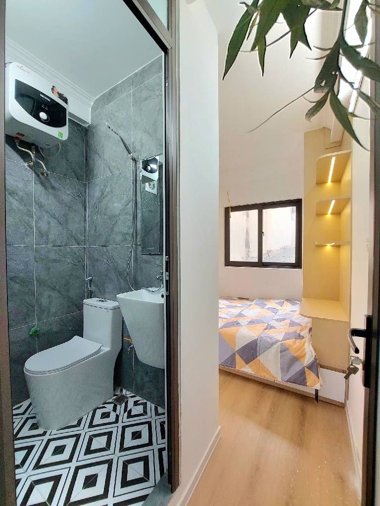 Bán nhà Bùi Ngọc Dương - diện tích 12m2 5 tầng - gần ô tô - giá 4 tỷ