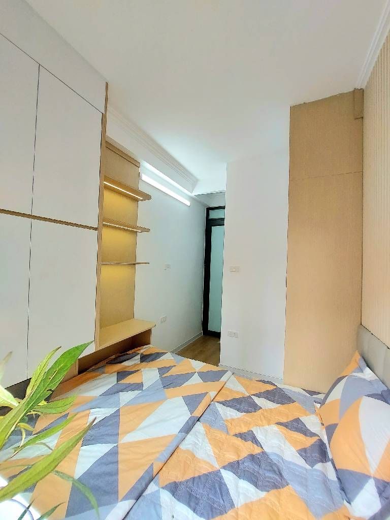 Bán nhà Bùi Ngọc Dương - diện tích 12m2 5 tầng - gần ô tô - giá 4 tỷ