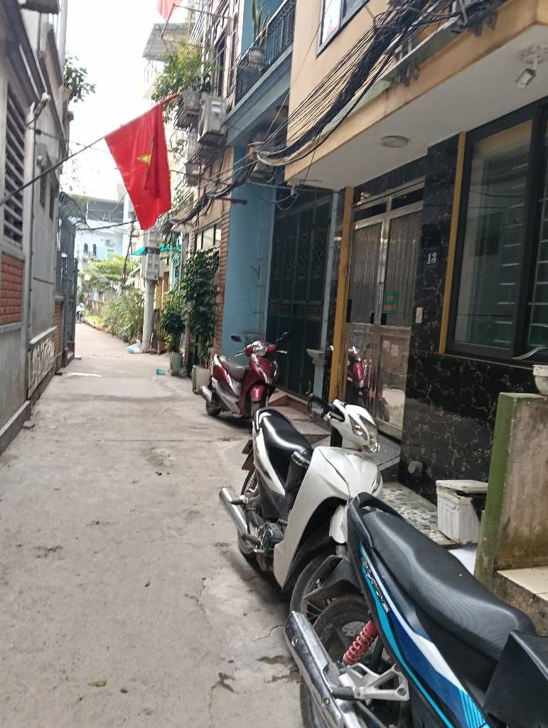 Bán nhà Định Công - diện tích 30m2 5 tầng - Lô góc - giá 4,5 tỷ