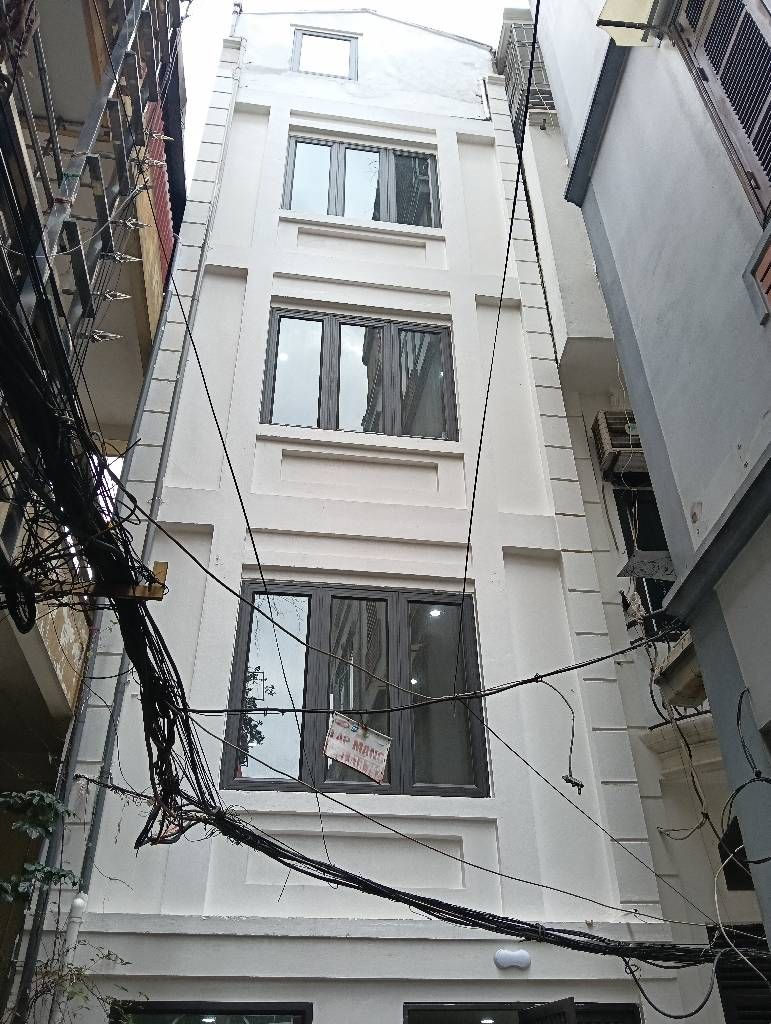 Bán nhà Định Công - diện tích 30m2 5 tầng - Lô góc - giá 4,5 tỷ