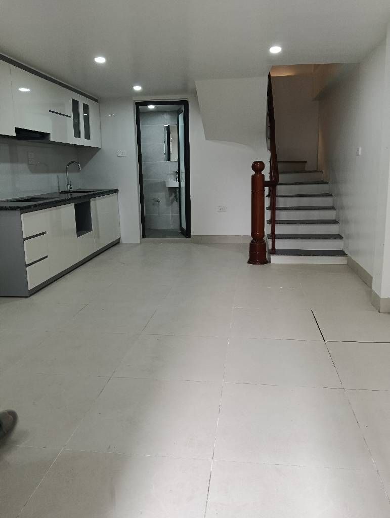 Bán nhà Định Công - diện tích 30m2 5 tầng - Lô góc - giá 4,5 tỷ