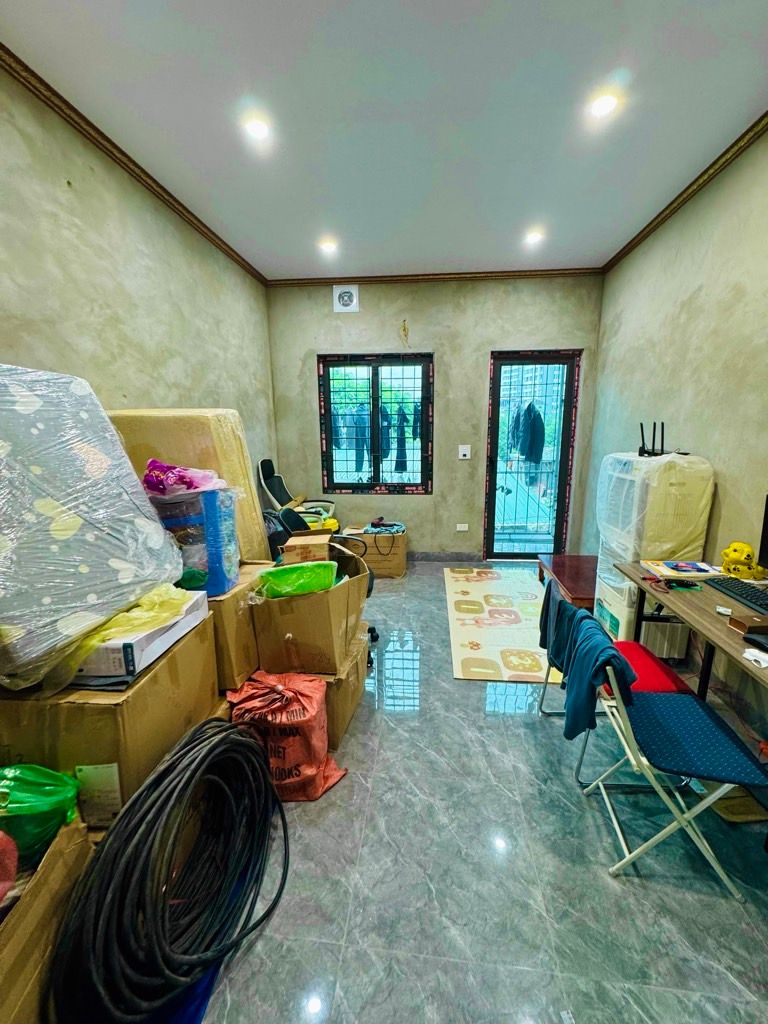 Bán nhà Vĩnh Tuy - diện tích 33m2 2 tầng - Gần ô tô tránh - giá 2 tỷ