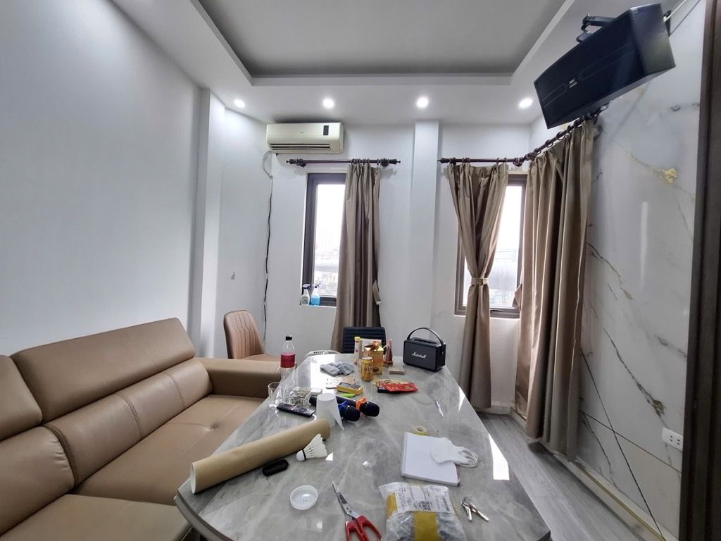 Bán nhà Nguyễn Văn Viên - diện tích 50m2 5 tầng - Mặt phố - giá 16,5 tỷ