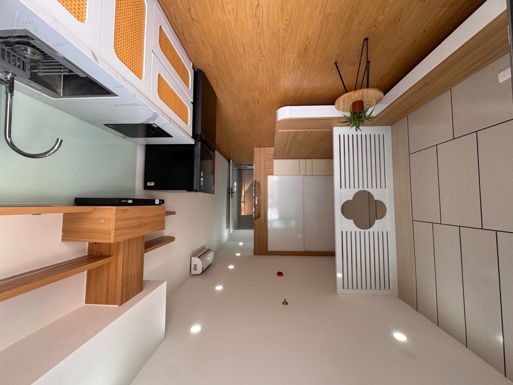 Bán nhà Lương Khánh Thiện - diện tích 36.8m2 6 tầng - ô tô vào trong nhà - giá 12,39 tỷ