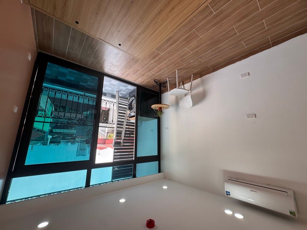 Bán nhà Lương Khánh Thiện - diện tích 36.8m2 6 tầng - ô tô vào trong nhà - giá 12,39 tỷ