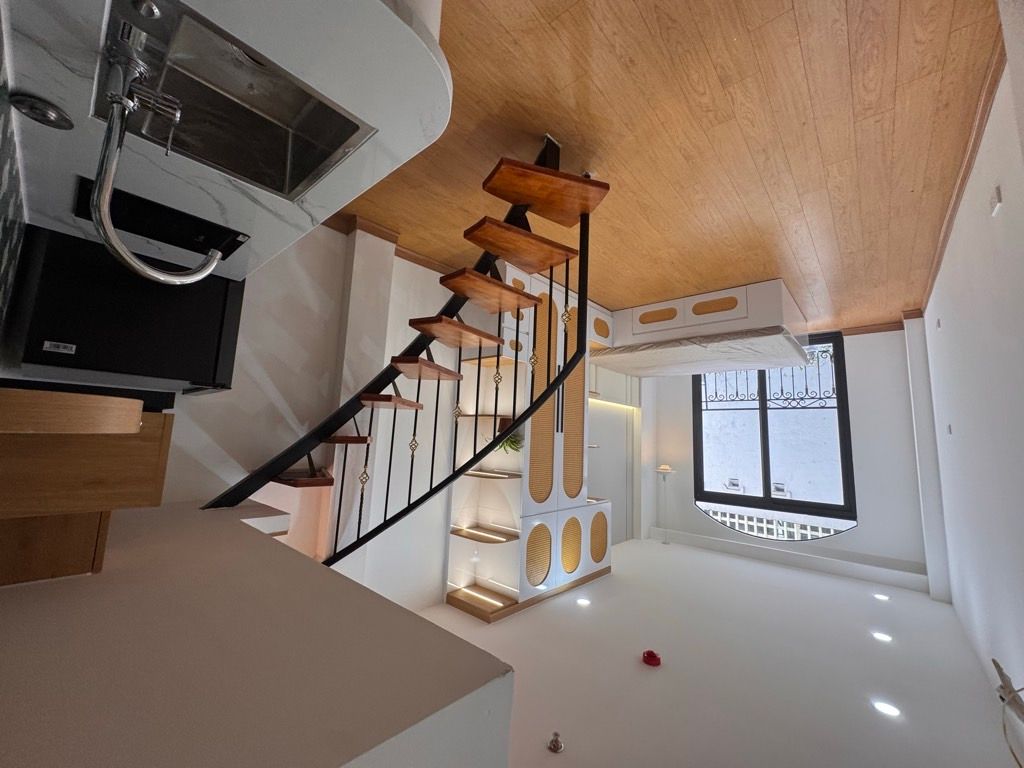 Bán nhà Lương Khánh Thiện - diện tích 36.8m2 6 tầng - ô tô vào trong nhà - giá 12,39 tỷ