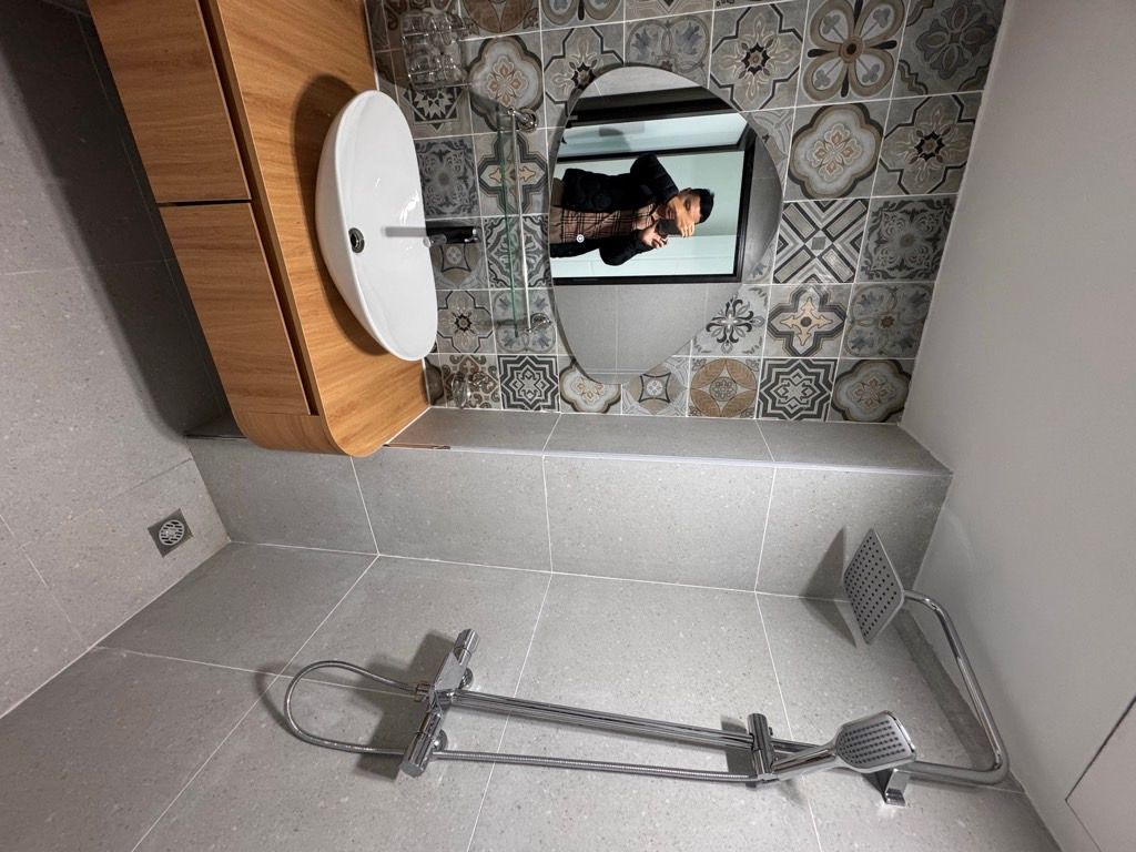 Bán nhà Lương Khánh Thiện - diện tích 36.8m2 6 tầng - ô tô vào trong nhà - giá 12,39 tỷ