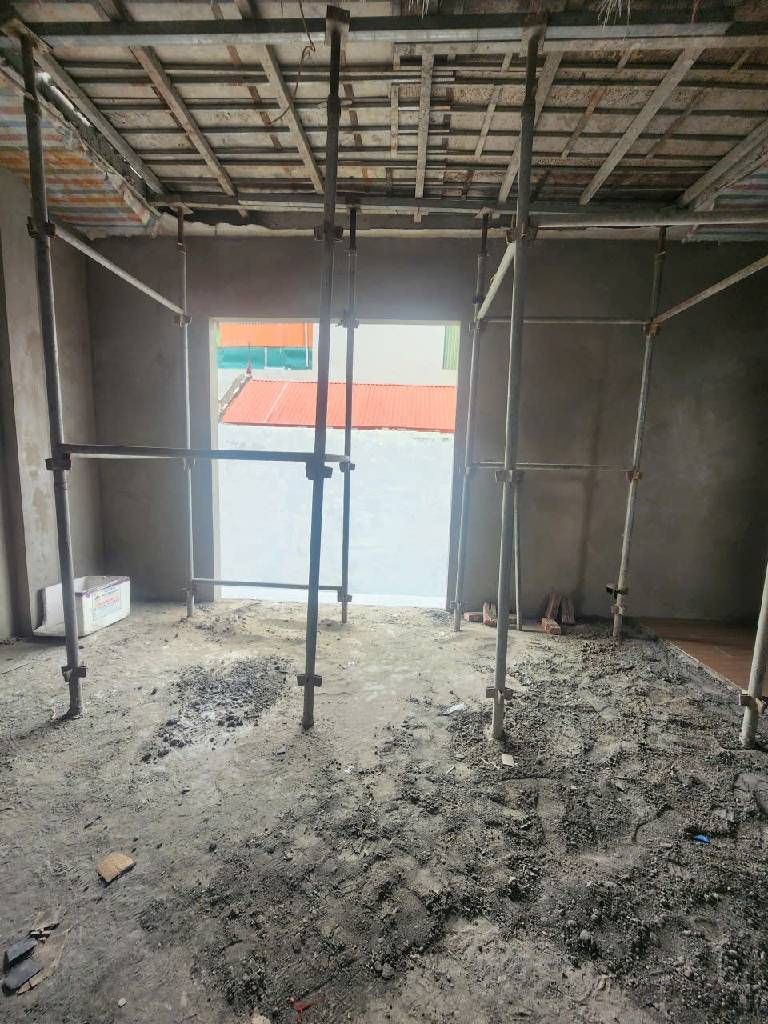 Bán nhà Khuyến Lương - diện tích 30m2 6 tầng - Thang máy, ngõ thông ba gác - giá 9,5 tỷ