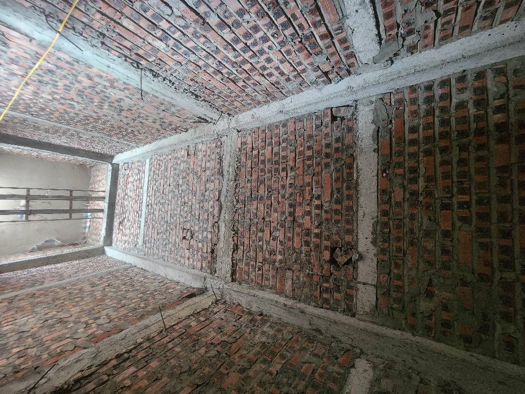 Bán nhà Khuyến Lương - diện tích 30m2 6 tầng - thang máy, ba gác đỗ cửa - giá 8,5 tỷ