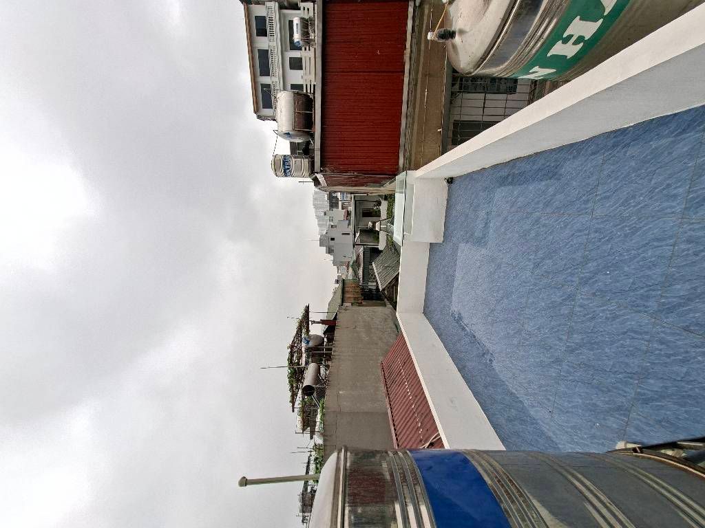 Bán nhà Vũ Tông Phan - diện tích 40m2 6 tầng - Gara ô tô, ô chờ thang máy - giá 10,5 tỷ