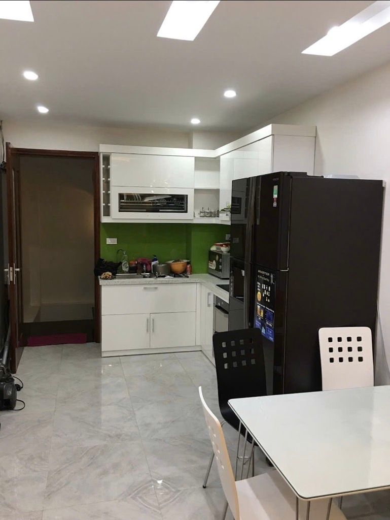 Bán nhà Chùa Bộc - diện tích 35m2 6 tầng - Sổ đỏ chính chủ - giá 16,2 tỷ