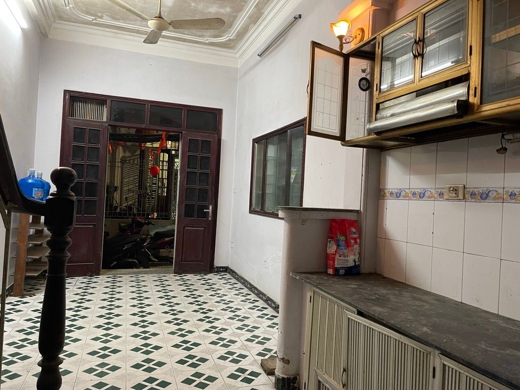 Bán nhà Ngõ Chùa Hưng Ký - diện tích 23,5m2 4 tầng - ô tô lùi tận cửa - giá 7,3 tỷ