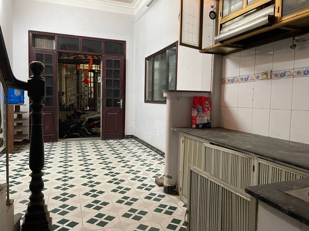 Bán nhà Ngõ Chùa Hưng Ký - diện tích 23,5m2 4 tầng - ô tô lùi tận cửa - giá 7,3 tỷ