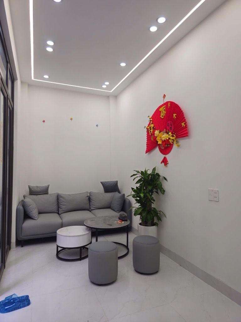 Bán nhà Giáp Nhị - diện tích 33,9m2 5 tầng - Nhà thang máy, ô tô đỗ cửa - giá 9,2 tỷ