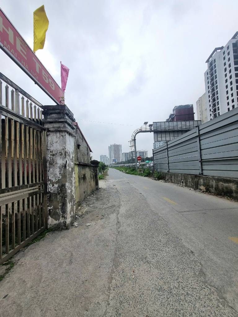 Bán nhà đường gom hoàng liệt - diện tích 31.1m2 1 tầng - Ô TÔ ĐỖ CỬA - giá 2 tỷ