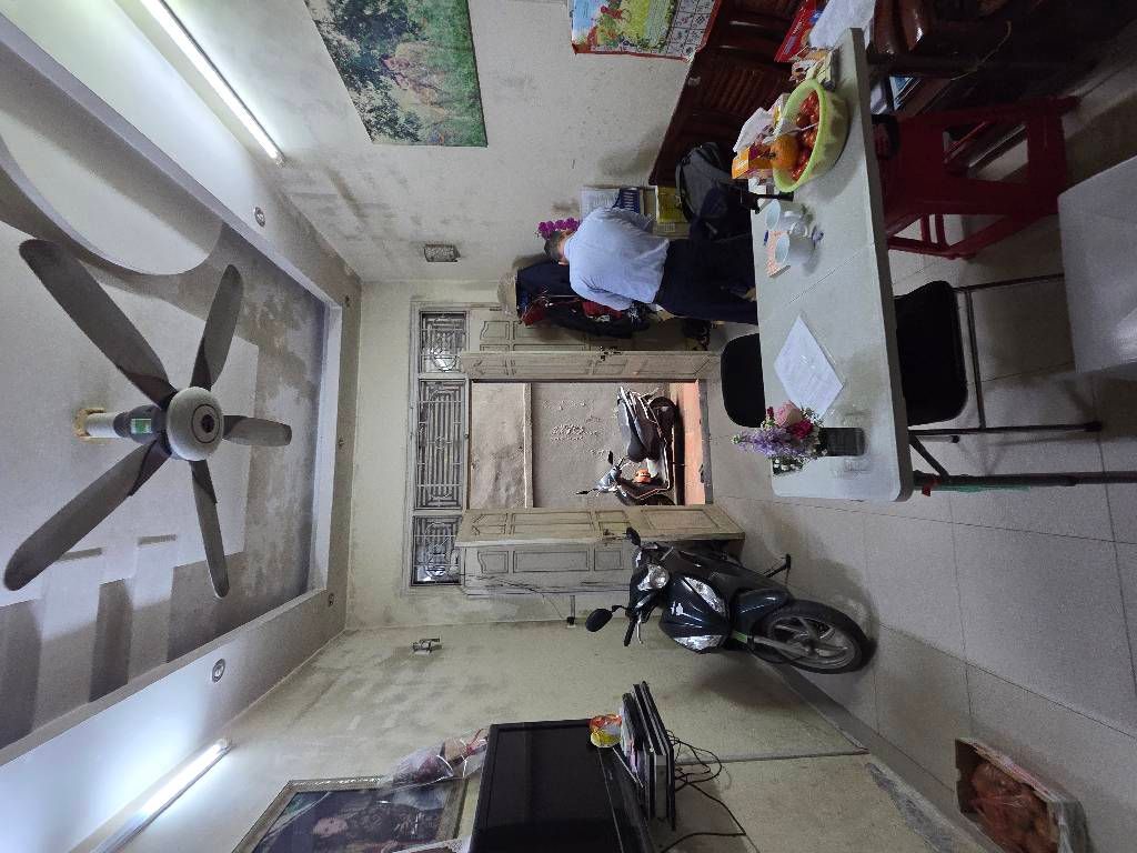 Bán nhà Minh Khai - diện tích 26,4m2 5 tầng - ngõ rộng - giá 8,3 tỷ