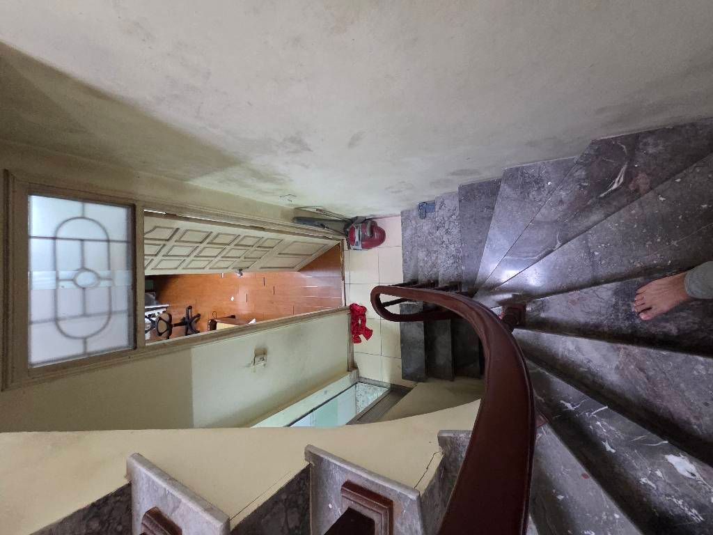 Bán nhà Minh Khai - diện tích 26,4m2 5 tầng - ngõ rộng - giá 8,3 tỷ