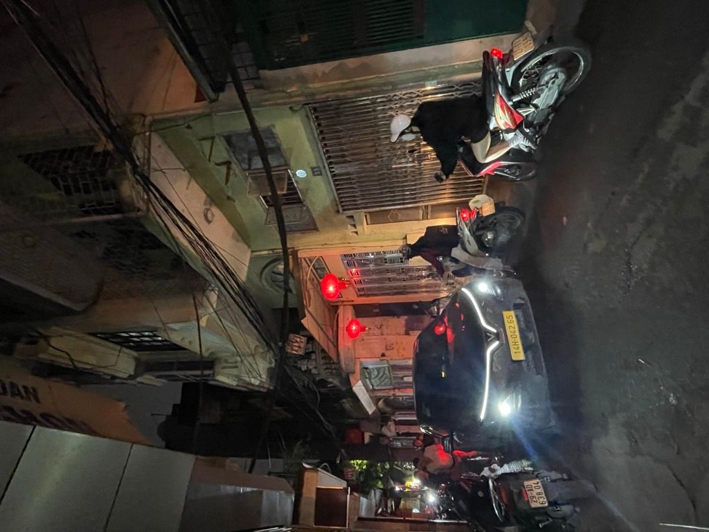 Bán nhà Kim Ngưu - diện tích 29m2 4 tầng - ô tô qua nhà - giá 6,35 tỷ