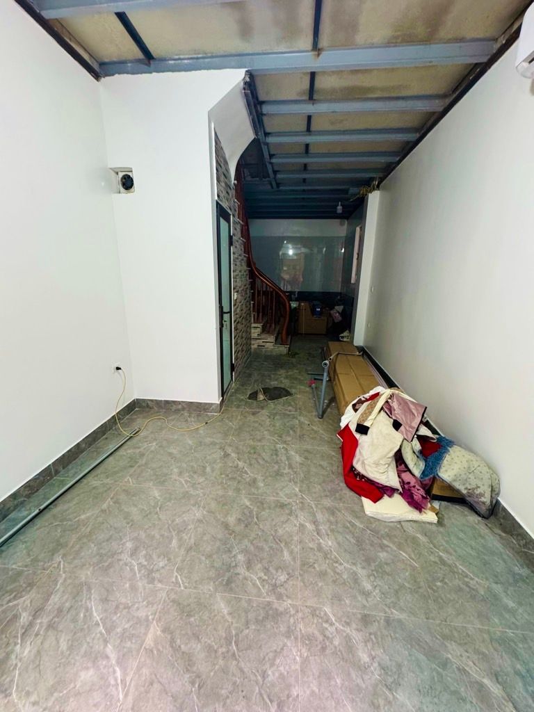 Bán nhà Tân Khai - diện tích 30m2 2 tầng - Ô tô tránh đỗ cửa - giá 2,6 tỷ