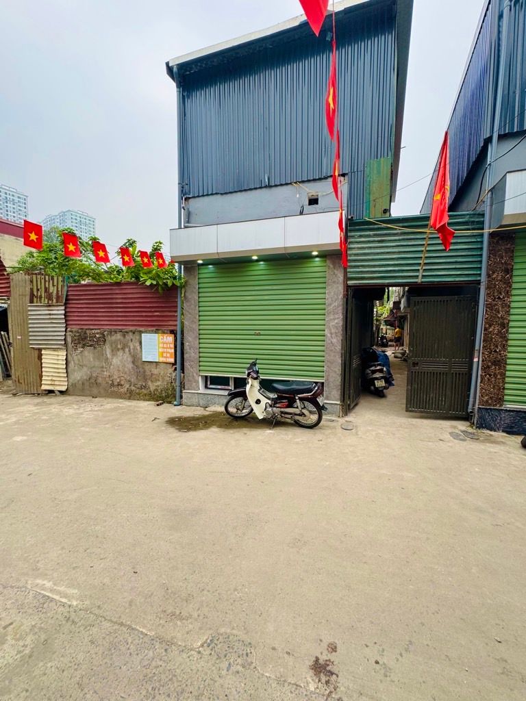 Bán nhà Tân Khai - diện tích 30m2 2 tầng - Ô tô tránh đỗ cửa - giá 2,6 tỷ