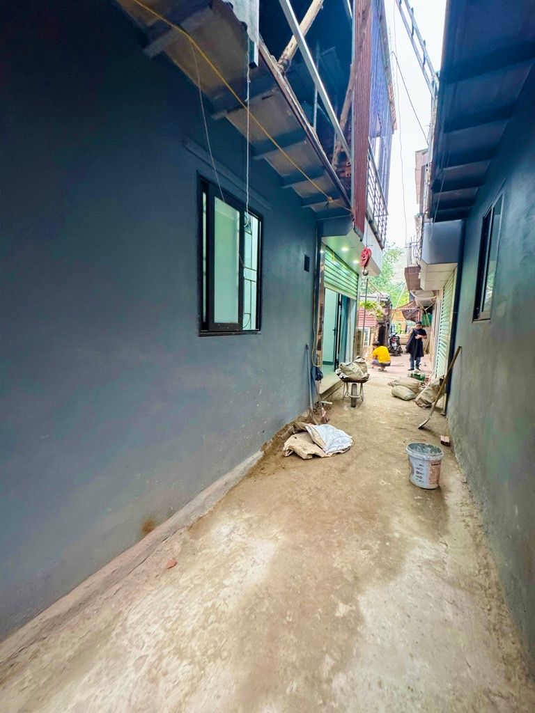 Bán nhà Tân Khai - diện tích 30m2 2 tầng - Ô TÔ TRÁNH ĐỖ TRƯỚC CỔNG - giá 2,35 tỷ