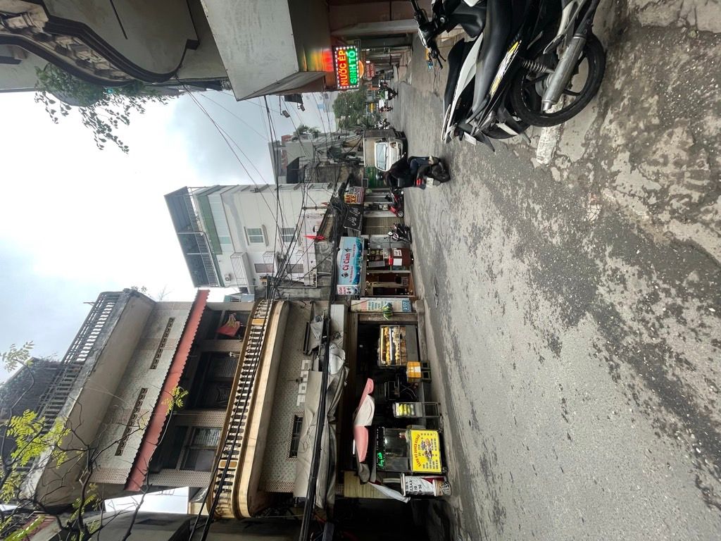 Bán nhà Khương Đình - diện tích 37m2 4 tầng - Lô góc cực hiếm - giá 17,2 tỷ