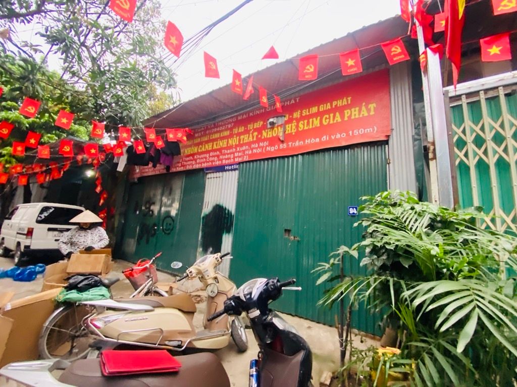 Bán nhà Trần Hoà - diện tích 243m2 1 tầng - Mặt ngõ ô tô tránh - giá 10 tỷ