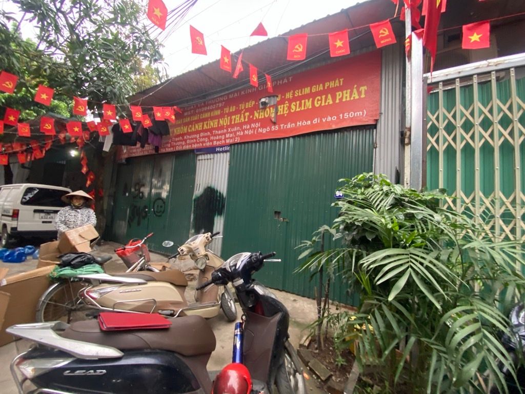 Bán nhà Trần Hoà - diện tích 243m2 1 tầng - Mặt ngõ ô tô tránh - giá 10 tỷ