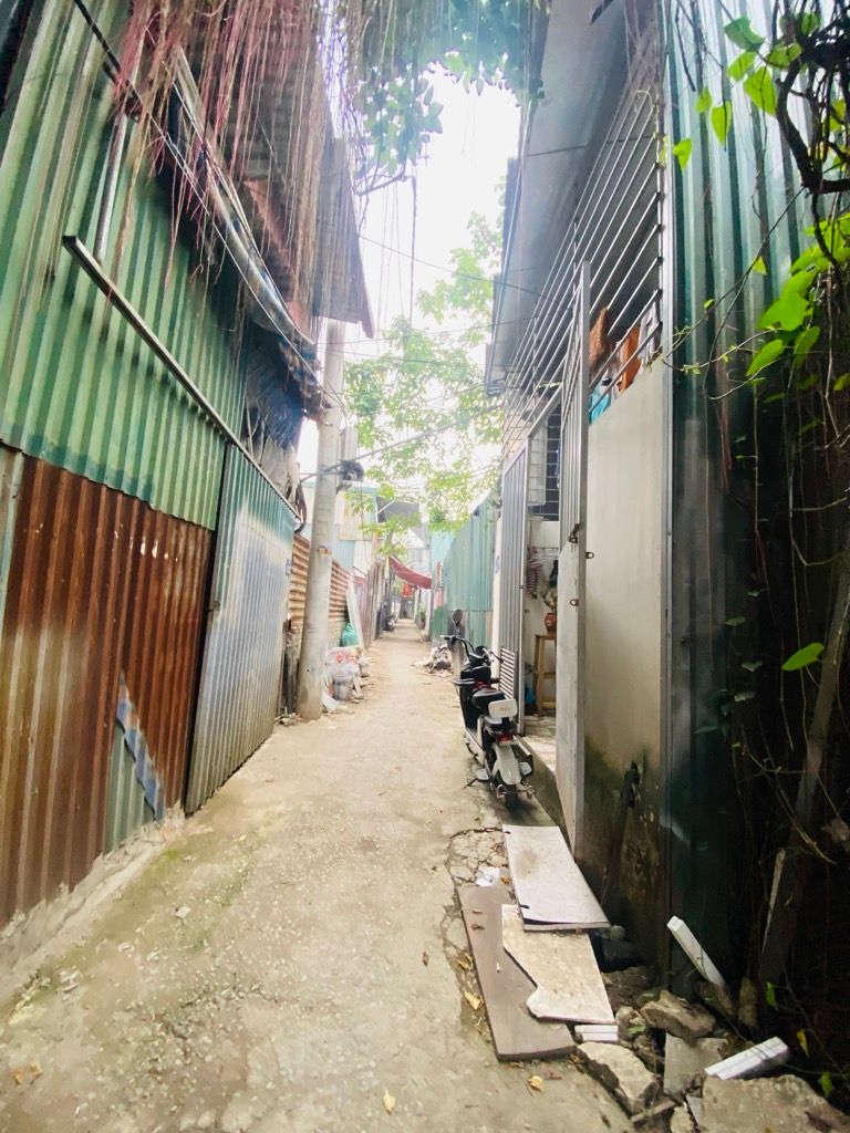 Bán nhà Trần Hoà - diện tích 83m2 1 tầng - Cách mặt ngõ ô tô tránh 10m - giá 3 tỷ