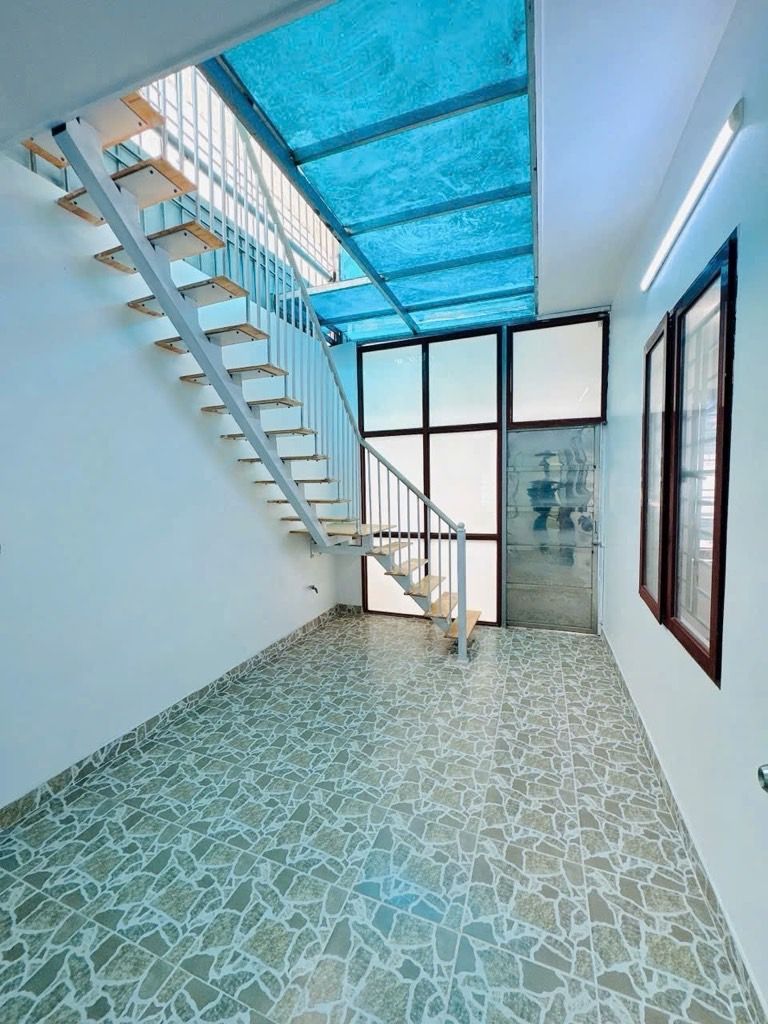 Bán nhà Chợ Khâm Thiên - diện tích 62m2 4 tầng - Nhà đẹp hiếm có - giá 11 tỷ