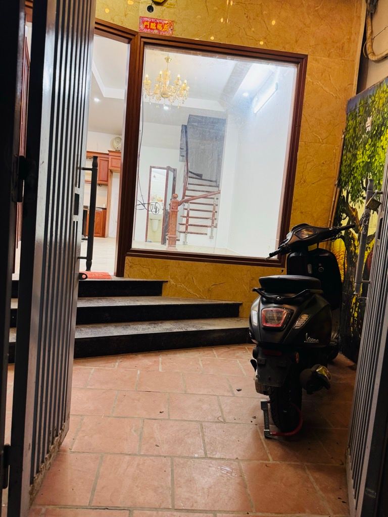 Bán nhà Chợ Khâm Thiên - diện tích 62m2 4 tầng - Nhà đẹp hiếm có - giá 11 tỷ