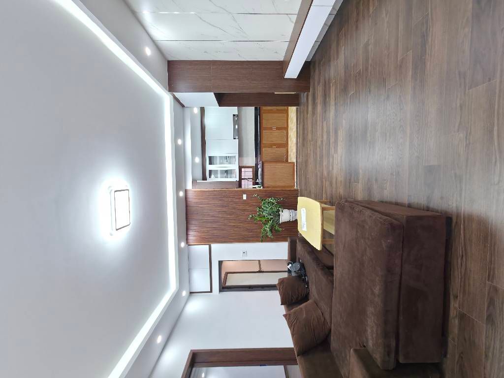 Bán nhà Tân Mai - diện tích 87.4m2 5 tầng - Lô góc thoáng sáng - giá 5,96 tỷ