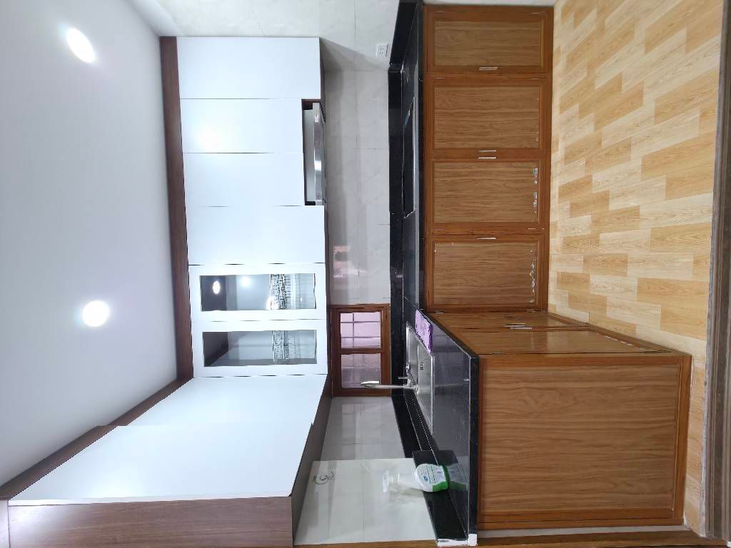 Bán nhà Tân Mai - diện tích 87.4m2 5 tầng - Lô góc thoáng sáng - giá 5,96 tỷ