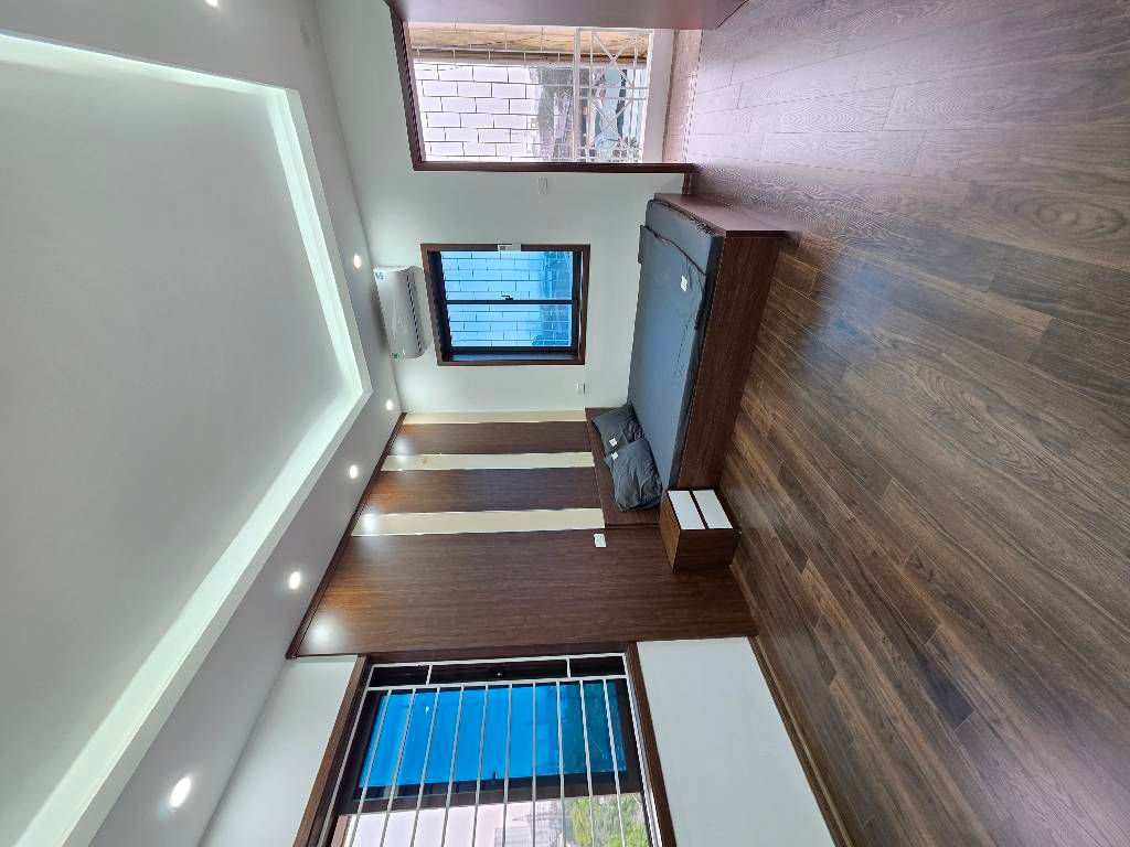 Bán nhà Tân Mai - diện tích 87.4m2 5 tầng - Lô góc thoáng sáng - giá 5,96 tỷ