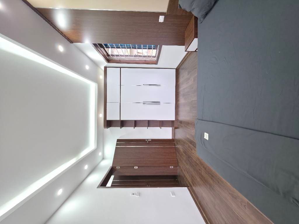 Bán nhà Tân Mai - diện tích 87.4m2 5 tầng - Lô góc thoáng sáng - giá 5,96 tỷ