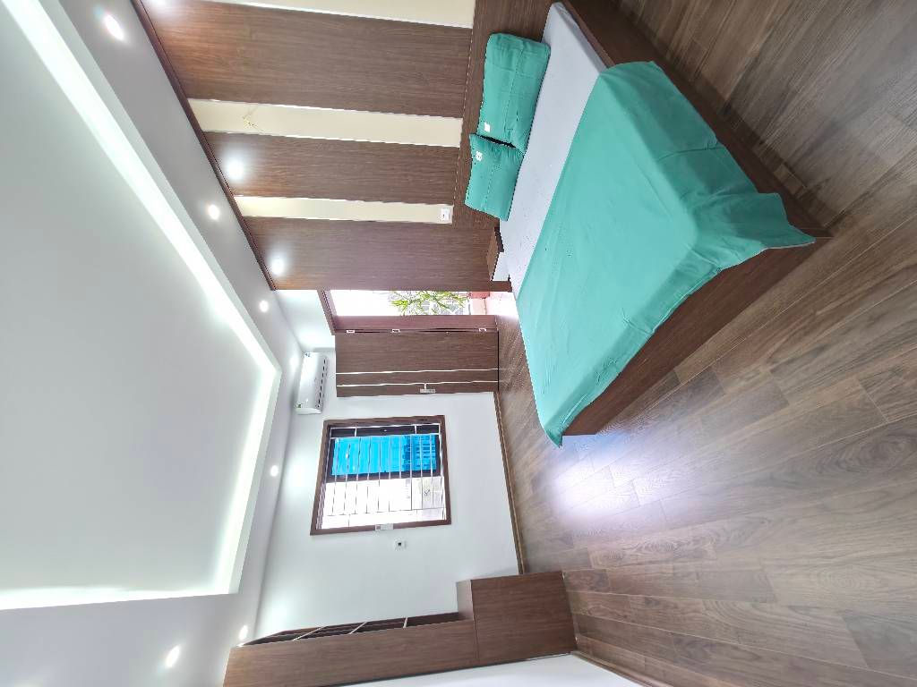 Bán nhà Tân Mai - diện tích 87.4m2 5 tầng - Lô góc thoáng sáng - giá 5,96 tỷ