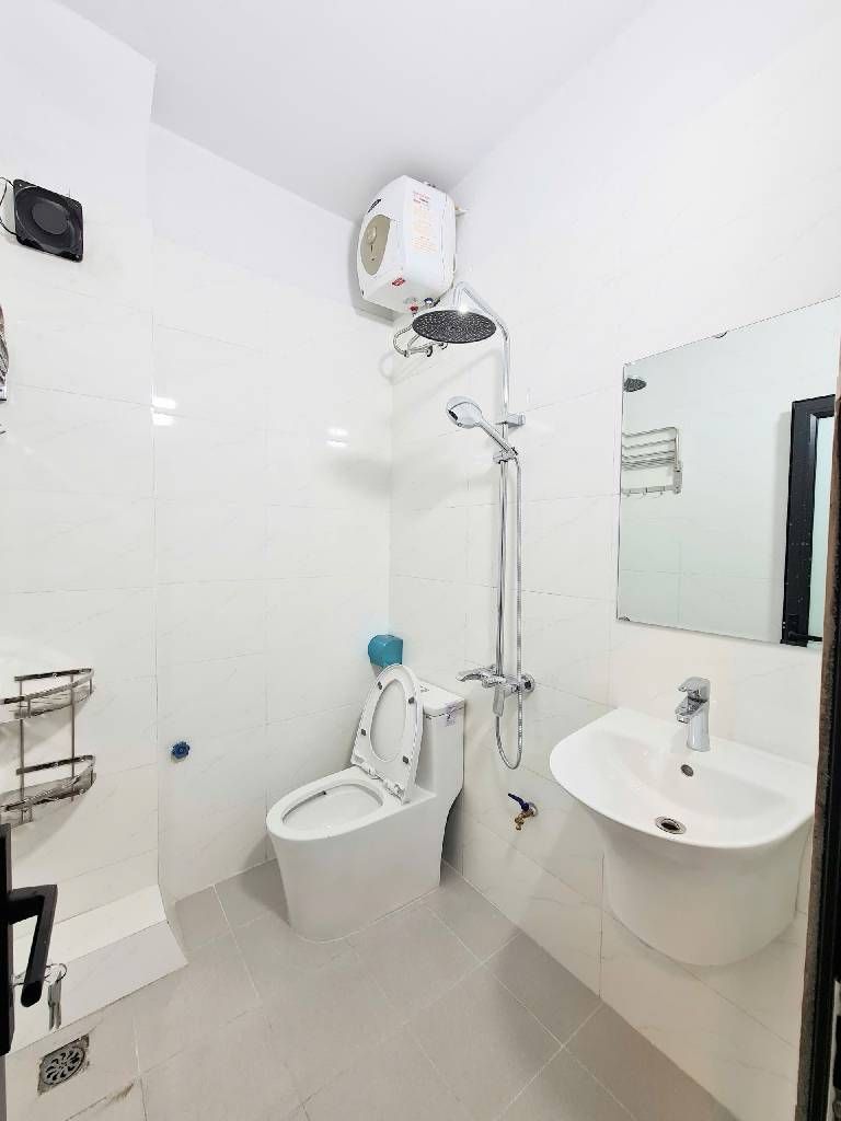 Bán nhà Xã Đàn - diện tích 35m2 4 tầng - Ô TÔ LÙI CỬA - giá 12,25 tỷ