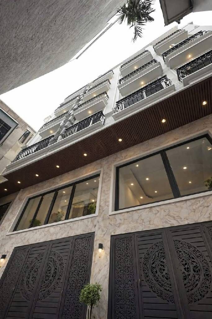 Bán nhà Bùi Xương Trạch - diện tích 87m2 7 tầng - Tòa căn hộ dịch vụ mới koong - giá 24,2 tỷ