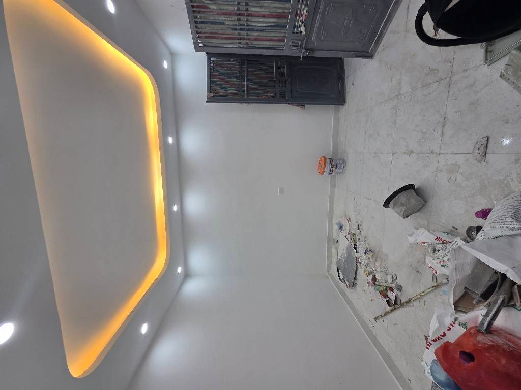 Bán nhà Nguyễn Xiển - diện tích 45,6m2 2 tầng - nhà chưa đánh số - giá 2,5 tỷ