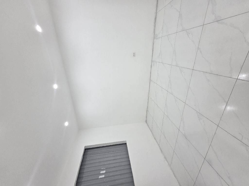 Bán nhà Nguyễn Xiển - diện tích 45,6m2 2 tầng - nhà chưa đánh số - giá 2,5 tỷ
