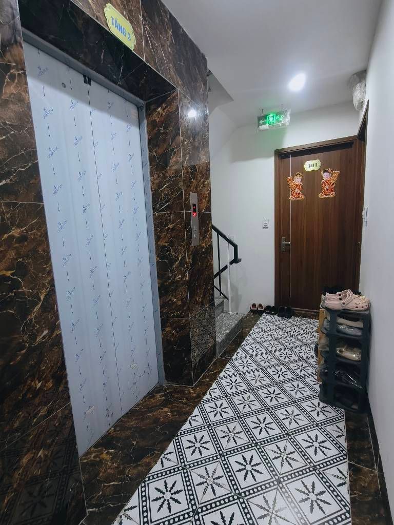 Bán nhà Hoàng Mai - diện tích 50m2 1 tầng - Thang máy - giá 2,6 tỷ