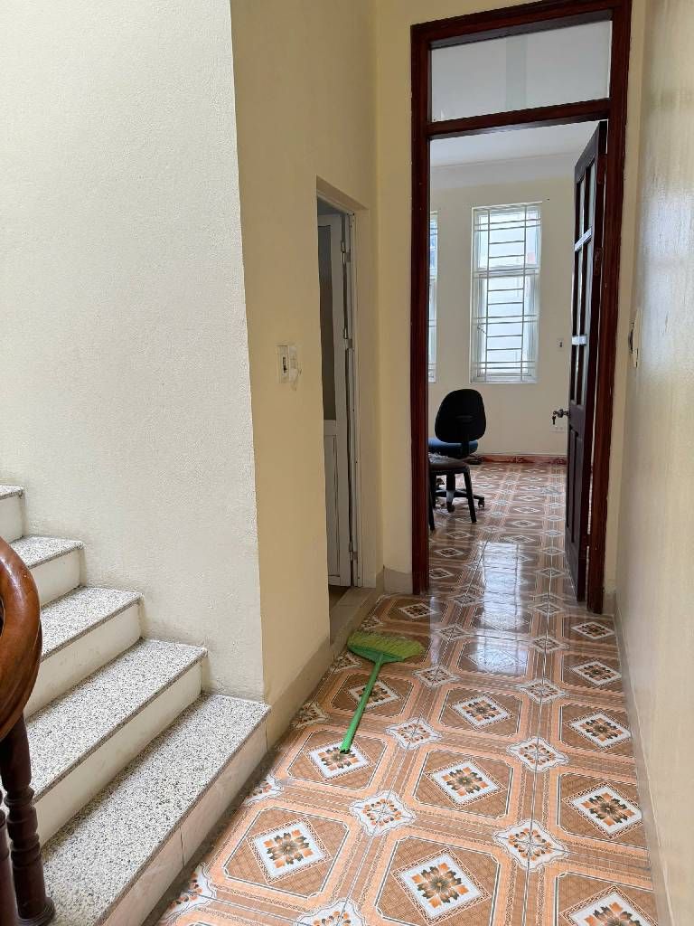 Bán nhà Hoàng Liệt - diện tích 49,2m2 4 tầng - Ngõ 2, ô tô tránh - giá 12 tỷ