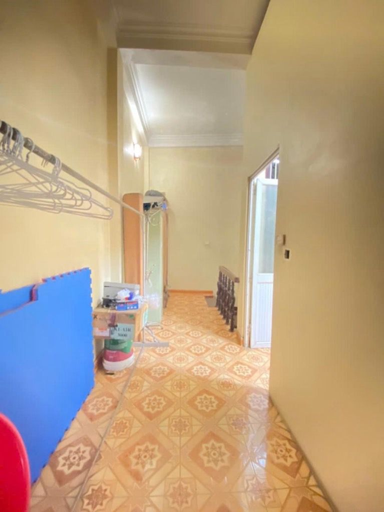 Bán nhà Giải Phóng - diện tích 41m2 4 tầng - ngõ rộng thoáng - giá 8,3 tỷ